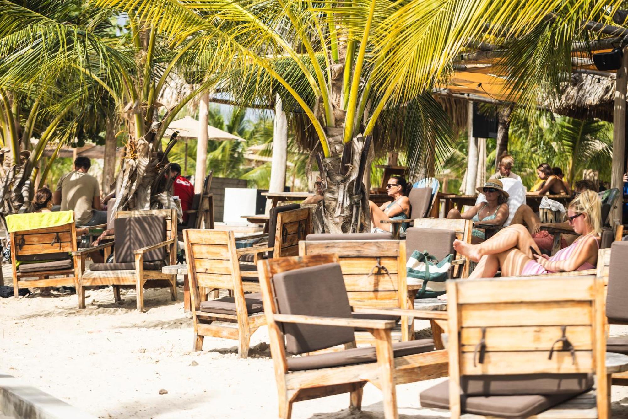 Chogogo Dive & Beach Resort Bonaire Playa Exterior foto